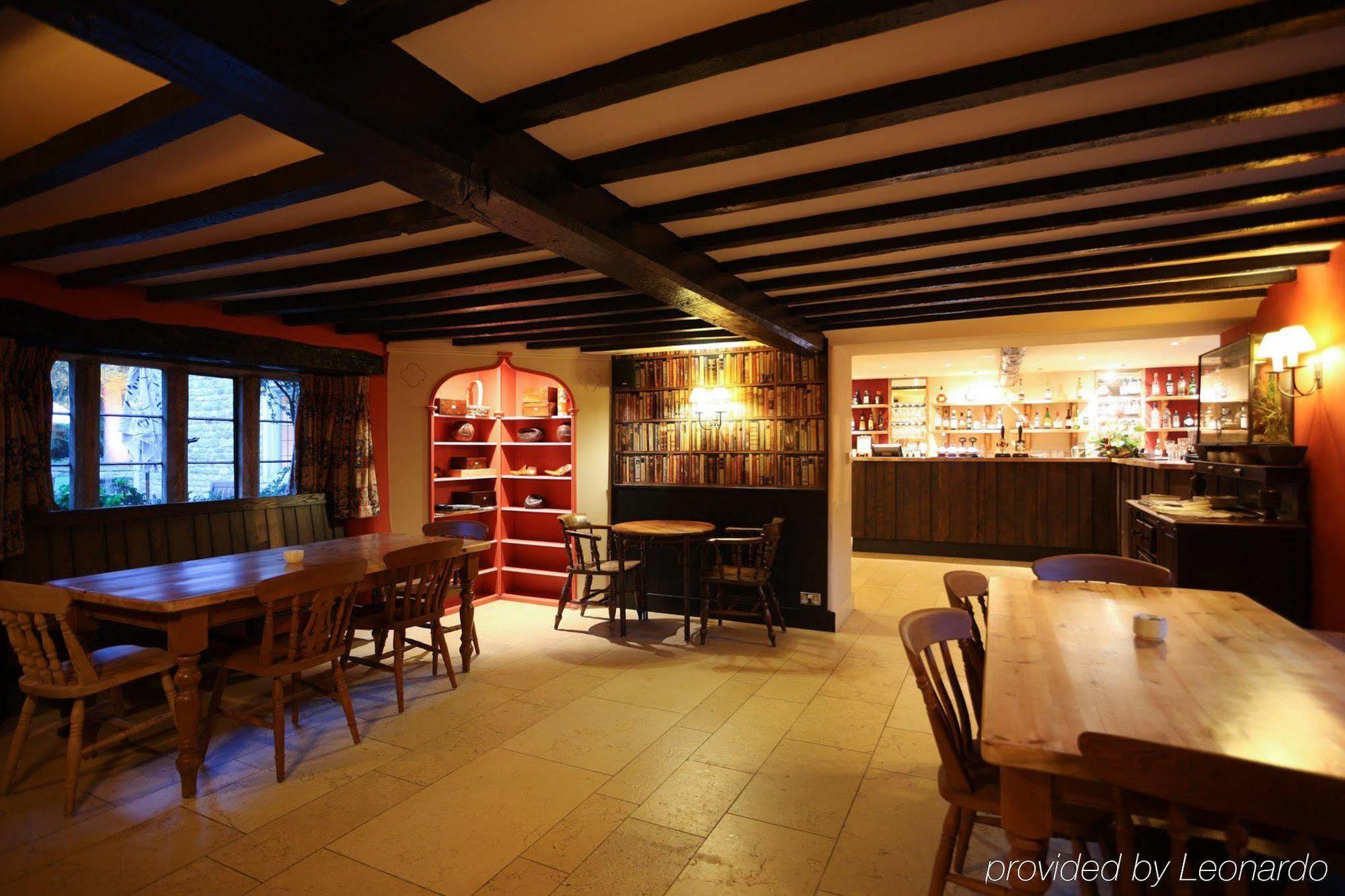 洛尔斯劳特 斯劳格斯特乡村旅馆酒店 外观 照片 The interior of the pub